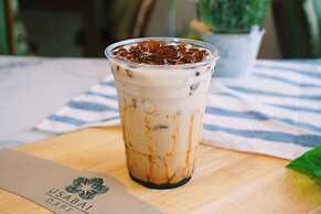 USABAI Riverside Boutique Hotel