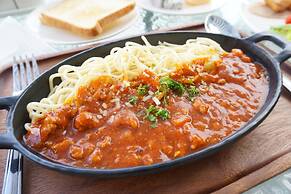 USABAI Riverside Boutique Hotel