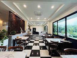 USABAI Riverside Boutique Hotel