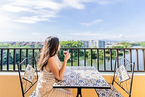 USABAI Riverside Boutique Hotel