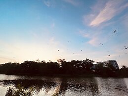 USABAI Riverside Boutique Hotel