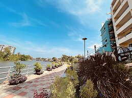 USABAI Riverside Boutique Hotel