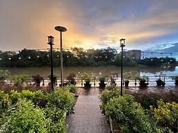 USABAI Riverside Boutique Hotel