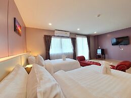 USABAI Riverside Boutique Hotel