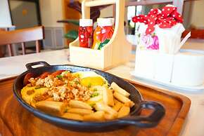 USABAI Riverside Boutique Hotel