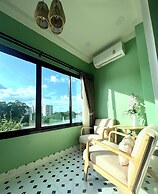 USABAI Riverside Boutique Hotel
