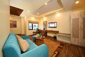 Woodapple Hotel and Spa