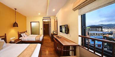 Woodapple Hotel and Spa