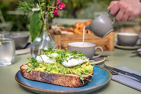 The Weeping Willow Lodges