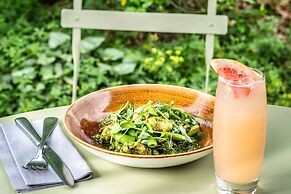 The Weeping Willow Lodges