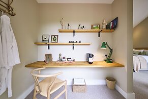 The Weeping Willow Lodges