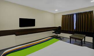 Greenotel Rooms, Hazira, Surat