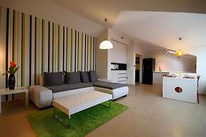 Domador Rooms & Apartments