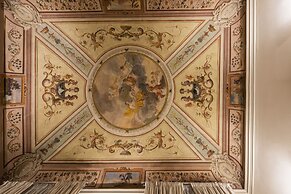 Rucellai Prestige by Mmega