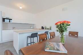 Dream Lake Apartments
