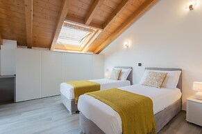 Dream Lake Apartments