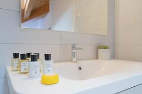 Dream Lake Apartments