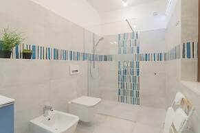 Dream Lake Apartments