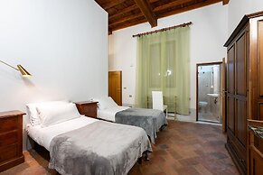 Toscanella Apartment