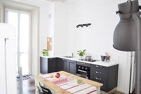 Via Anzi Como Apartments