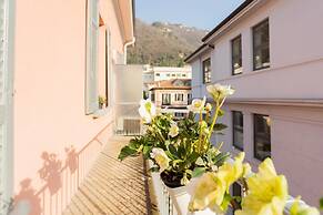 Via Anzi Como Apartments