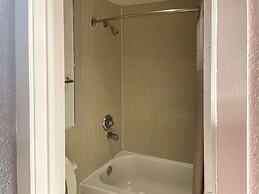 Studio 6 Houston, TX - Brookhollow