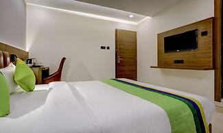 Treebo Castle Rock Inn