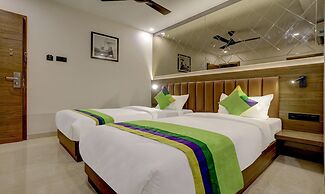 Treebo Castle Rock Inn