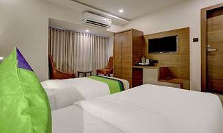 Treebo Castle Rock Inn