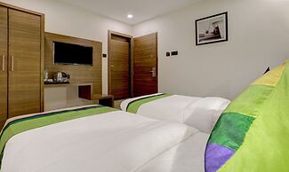 Treebo Castle Rock Inn