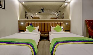 Treebo Castle Rock Inn