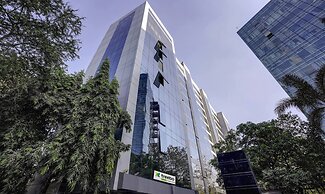 Treebo Castle Rock Inn