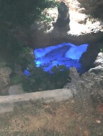 Immaculate 1-bed Apartment on Ocean View