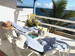 Immaculate 1-bed Apartment on Ocean View