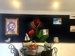 Immaculate 1-bed Apartment on Ocean View