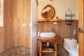 Unuwasi Hotel & Villa