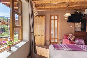 Unuwasi Hotel & Villa