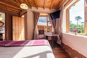 Unuwasi Hotel & Villa