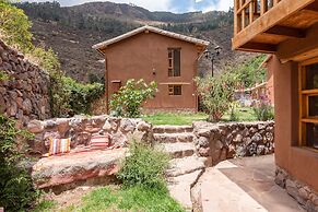 Unuwasi Hotel & Villa