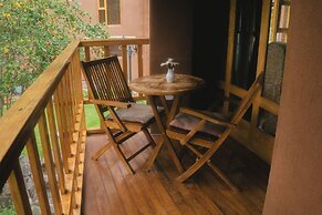 Unuwasi Hotel & Villa