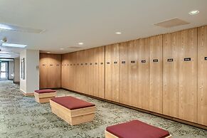 Few Minutes From Ski Resorts, Shuttle, Garage, And Beautiful Views! 2 