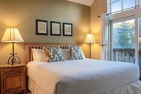 Fun And Relaxation In A Mountain Vacation Getaway 3 Bedroom Home by Re