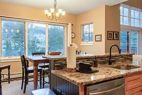 Fun And Relaxation In A Mountain Vacation Getaway 3 Bedroom Home by Re