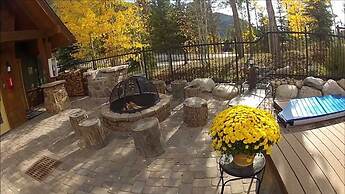 Fun And Relaxation In A Mountain Vacation Getaway 3 Bedroom Home by Re