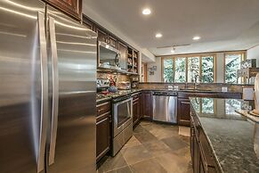 Spacious Mountain Condo In Beautiful Keystone 3 Bedroom Condo by RedAw