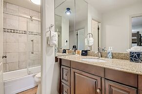 New Listing! Amazing Lake And Mountain Views At This Dillon Condo! 3 B