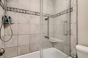 New Listing! Amazing Lake And Mountain Views At This Dillon Condo! 3 B