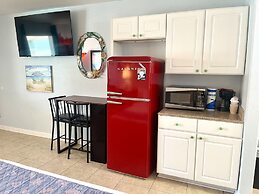 Beachgate Condo Suites And Hotel 435 1 Bedroom Condo