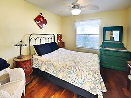 Cozy Casita by Distinctive Beach Rentals