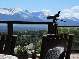 Epic Lake And Mountain Views From This Private Home! 6 Bedroom Home by